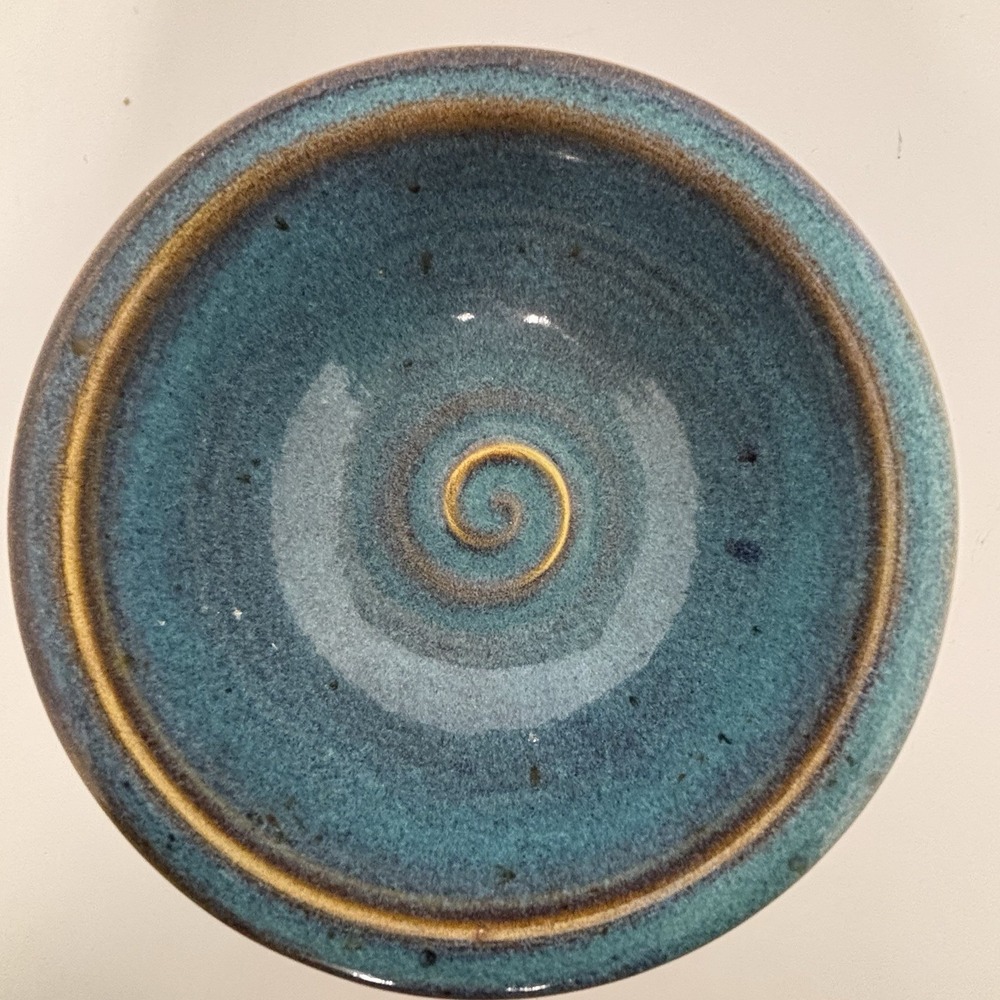Molatore Pottery Vancouver Share 2018‎ Bowl Artisan Handcrafted Blue Glaze 6.25"